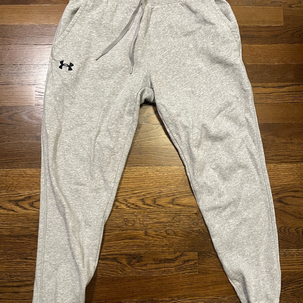 Under Armour Gray Sweatpants with Tapered Fit